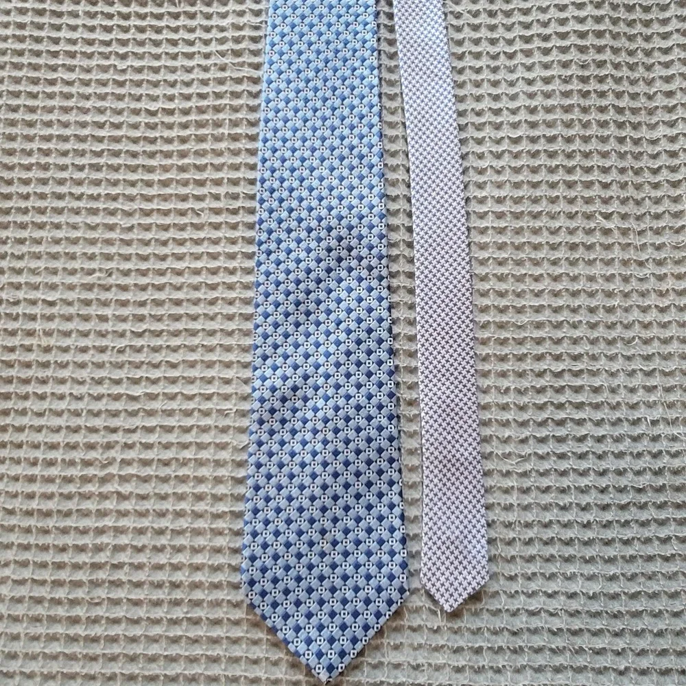 Tommy Hilfiger Tie Mens OS Blue‎ Geometric Diamond 100% Silk Woven Made in USA